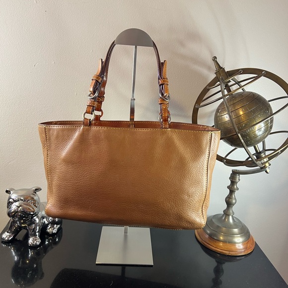 Coach Chelsea Pebbled Leather Tote - Picture 4 of 13
